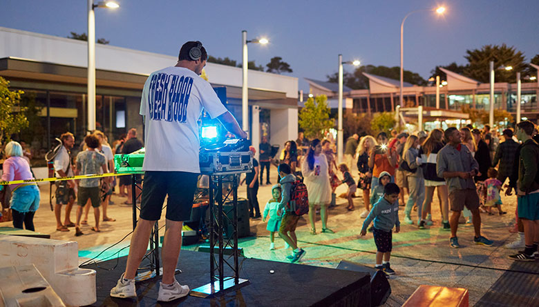  Community Invited to Fearn Ave Fiesta Christmas Celebration