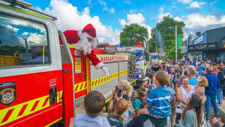 Love Christmas, Love Margaret River street party