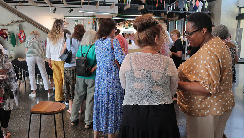 Free ConnectGroups Sessions for Community Groups