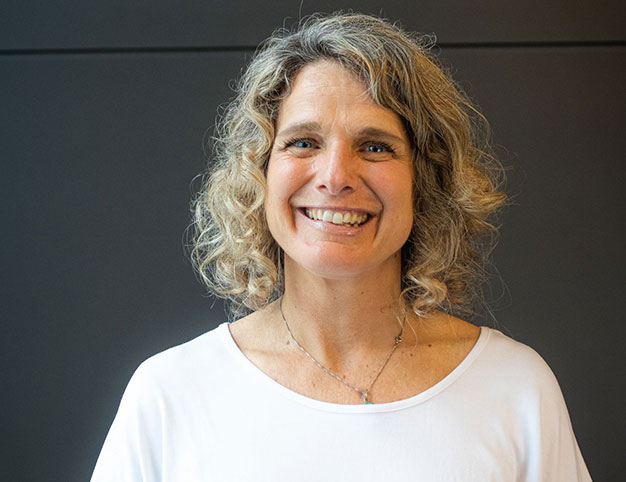 Tracey Muir