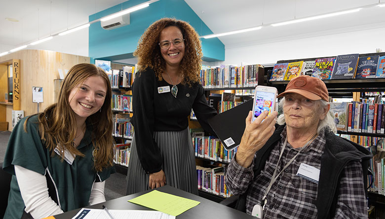 The Popular Young Mentors Program is Back!