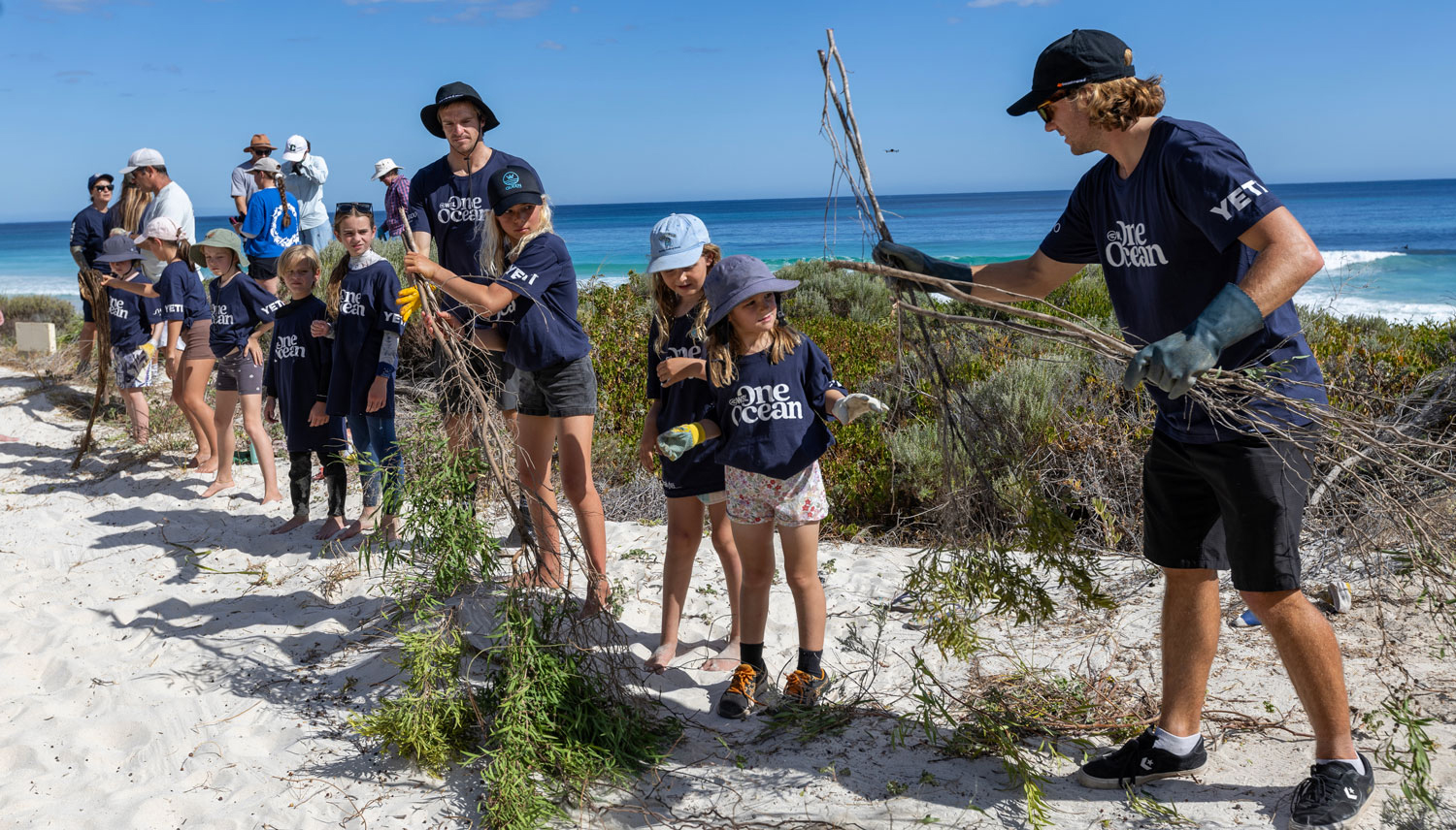 Stewardship by the Sea With the WSL Pros 
