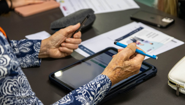 Learn digital skills at your local library – Get Online Week 2025